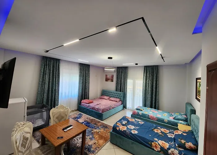 Class House Guest house